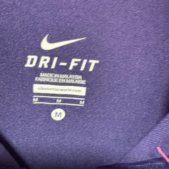 NIKE 1/4 Zip Women’s Medium Purple Reflective Running DRI-FIt Athletic - Picture 2 of 4